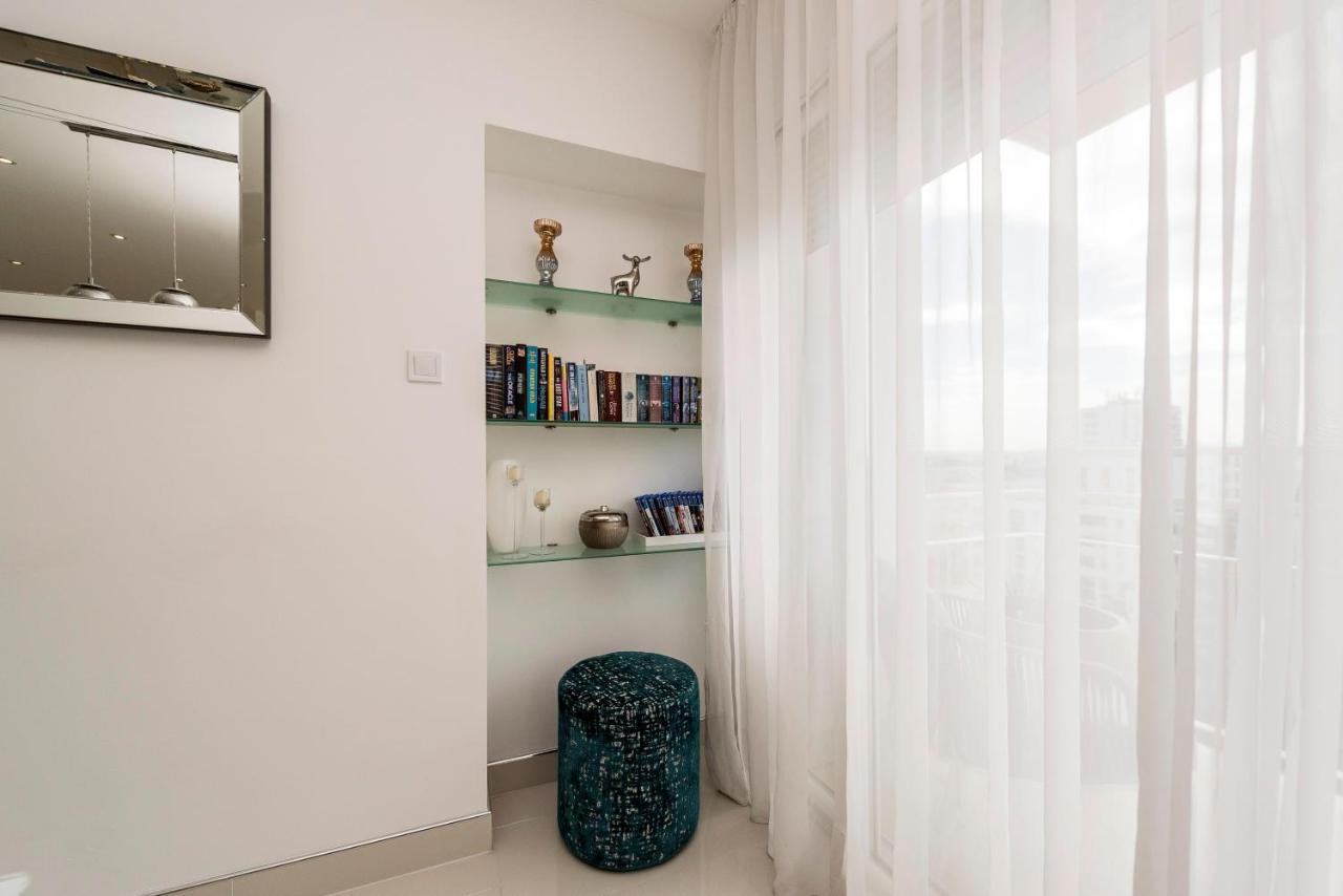 Urban Luxury Apartment Zara Esterno foto